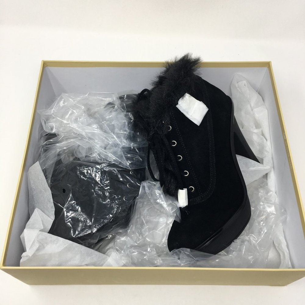 Michael Kors/ New, Carlie Lace Up Black, Size: 5.5 - Picture 6 of 6